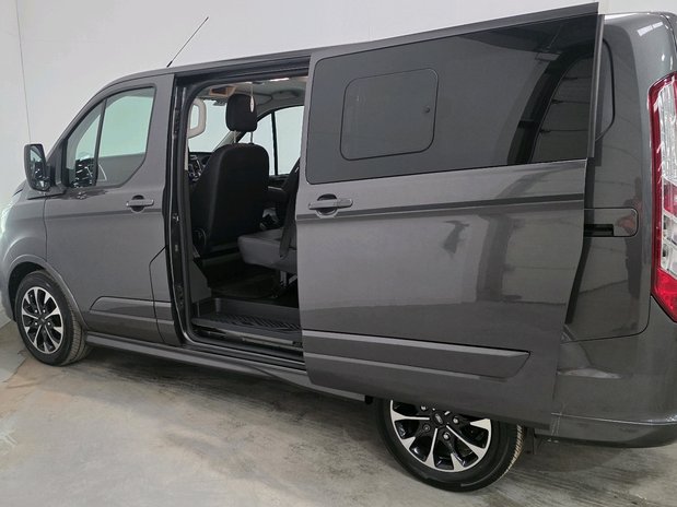 Ford Transit Custom Transit Custom 320L1 H1 Sport DCIV 2.0 EcoBlue 185ps Low Roof D/Cab Sport V 12