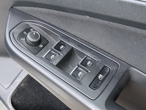 Volkswagen Golf LIFE TSI 23