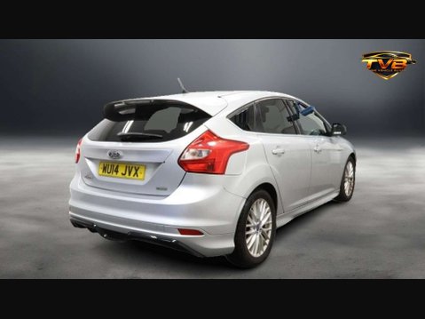 Ford Focus 1.0 Focus Zetec S T 5dr *NATIONAL DELIVERY* 4