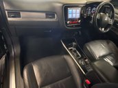 Mitsubishi Outlander 2.0 Outlander Exceed CVT 4WD 5dr 54