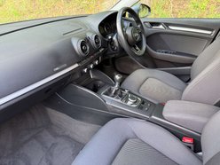 Audi A3 1.6 A3 Sportback SE Technik 30 TDI 5dr 3