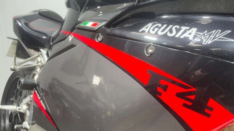 MV Agusta F4 1000 2007 25K NEW MOT CLASSIC COLLECTORS SPORTS BIKE 1000CC 32