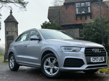 Audi Q3 TFSI SPORT 2