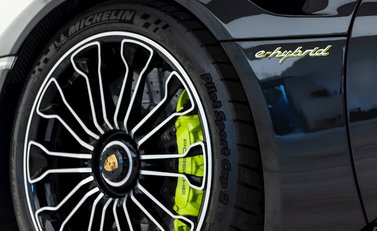 Porsche 918 Spyder 26