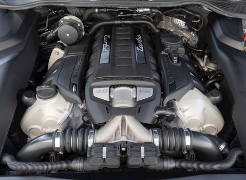Porsche Cayenne Turbo 29