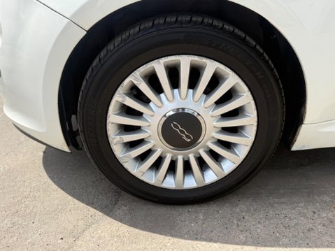 Fiat 500 0.9 TwinAir Lounge Euro 5 (s/s) 3dr 17