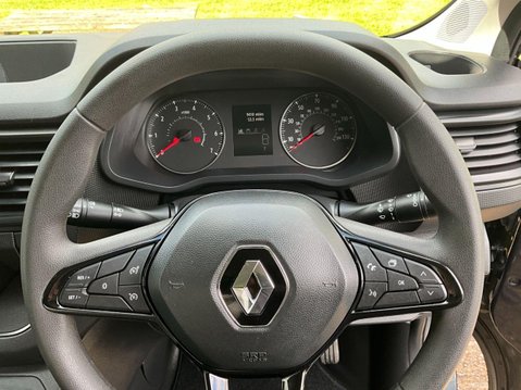 Renault Trafic 2.0 LL30 BUSINESS PLUS DCI 130 BHP 13
