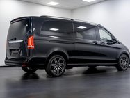 Mercedes-Benz V Class 2.0 V300d AMG Line MPV 5dr Diesel G-Tronic+ Euro 6 (s/s) XLWB (237 ps) 16