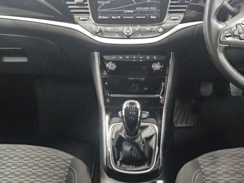 Vauxhall Astra 1.4 Astra SRi Nav T 5dr 27