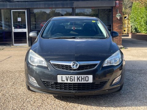Vauxhall Astra 1.6 Astra Exclusive Auto 5dr 3