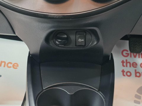 Toyota Yaris 1.33 Dual VVT-i Icon Euro 6 5dr 21