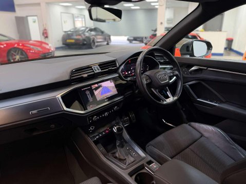 Audi Q3 2.0 TDI 35 S line SUV 5dr Diesel S Tronic Euro 6 (s/s) (150 ps) 6