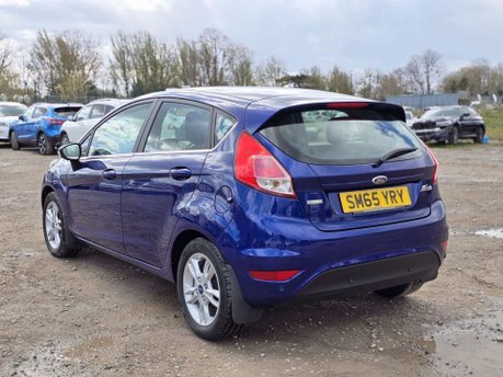 Ford Fiesta 1.0T EcoBoost Zetec Hatchback 5dr Petrol Powershift Euro 6 (100 ps) 4