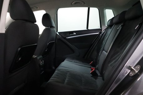 Volkswagen Tiguan MATCH TDI BLUEMOTION TECH 4MOTION DSG 40