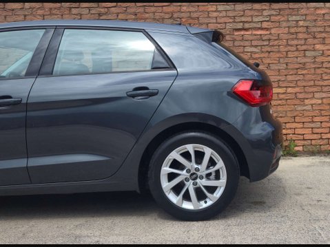 Audi A1 1.0 A1 Sportback 30 TFSI Sport 5dr 13