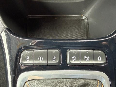 Vauxhall Crossland X 1.2 Turbo GPF Elite Euro 6 (s/s) 5dr 24
