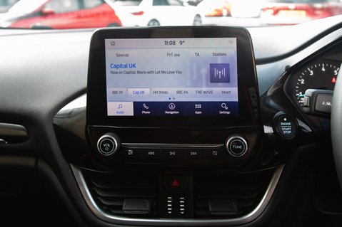 Ford Fiesta TITANIUM MHEV 23