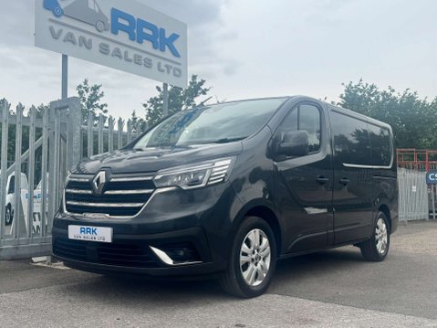 Renault Trafic 2.0 dCi Blue SL28 Sport Panel Van 5dr Diesel Manual L1 H1 Euro 6 (s/s) (130 29