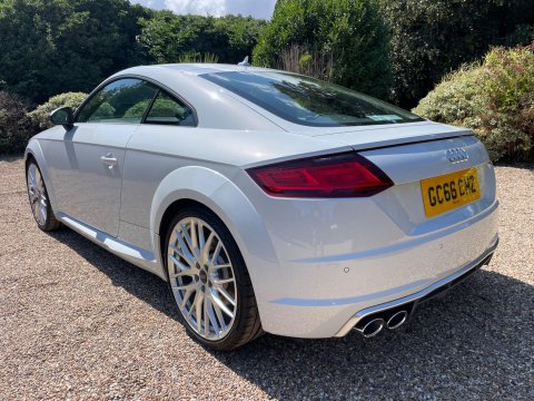 Audi TT 2.0 TFSI Coupe 3dr Petrol Manual quattro Euro 6 (s/s) (310 ps) 12