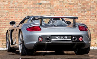 Porsche Carrera GT 3