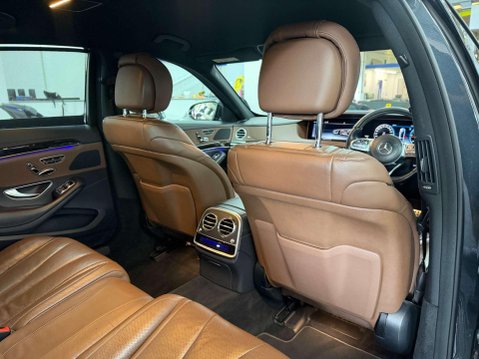 Mercedes-Benz S Class 2.9 S350Ld AMG Line (Executive) Saloon 4dr Diesel G-Tronic+ Euro 6 (s/s) (2 39