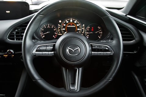 Mazda 3 GT SPORT TECH MHEV 21