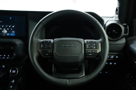 Toyota Land Cruiser 250 SUV 2.8 AUT DIESEL 9