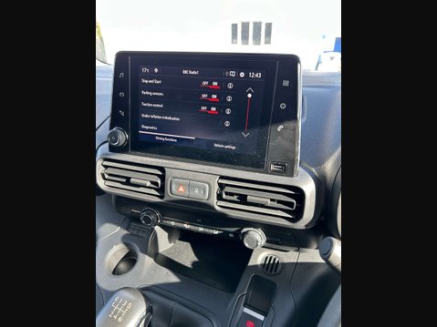 Vauxhall Combo 1.5 Turbo D 2300 Pro Panel Van 5dr Diesel Manual L1 H1 Euro 6 (s/s) (100 ps 29