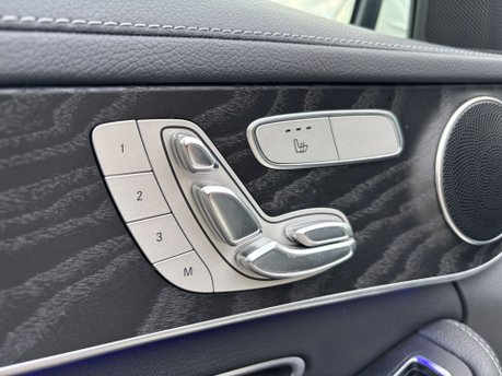 Mercedes-Benz C43 3.0 V6 AMG Edition (Premium) Saloon Petrol G-Tronic+ 4MATIC Euro 6 (390ps) 9