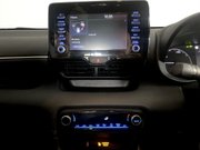 Toyota Yaris 1.5 VVT-h Icon Hatchback 5dr Petrol Hybrid E-CVT Euro 6 (s/s) (116 ps) DAB 17