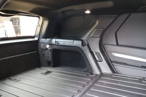 Land Rover Discovery 2026 COMMERCIAL DYNAMIC HSE STLYED BY SEEKER ASK ABOUT REAR SEATS FITTED  22