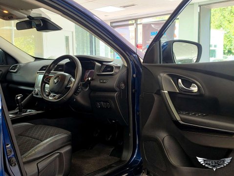 Renault Kadjar 1.3 TCe Iconic Euro 6 (s/s) 5dr 46