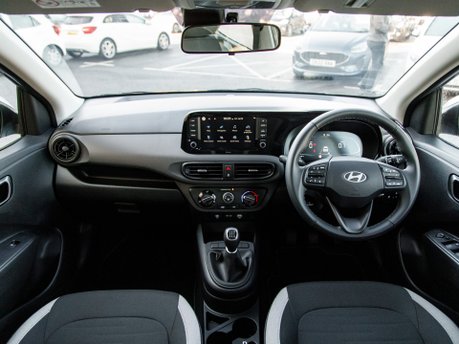 Hyundai i10 ADVANCE