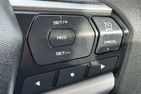 Isuzu D-Max Utility 1.9 TD Single Cab Dropside Truck 17