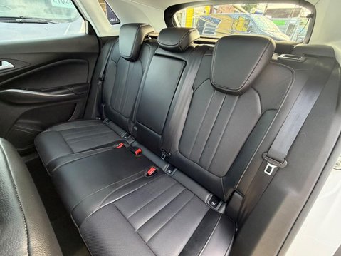 Vauxhall Grandland X 1.2 Turbo Elite Nav Premium Euro 6 (s/s) 5dr 22