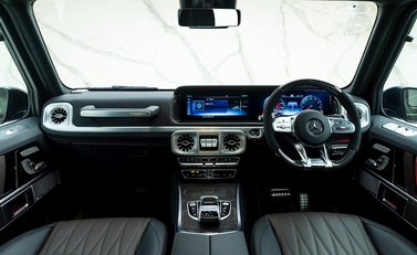 Mercedes-Benz G Class G63 Carbon Edition 17