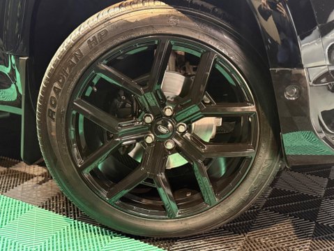 Land Rover Defender 3.0 D250 MHEV X-Dynamic S Auto 4WD Euro 6 (s/s) 3dr 6