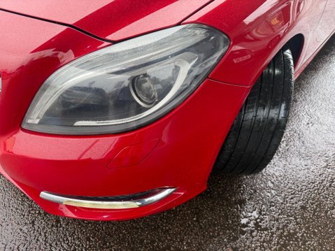 Mercedes-Benz B Class 1.8 B180 CDI BlueEfficiency Sport Euro 5 (s/s) 5dr 39