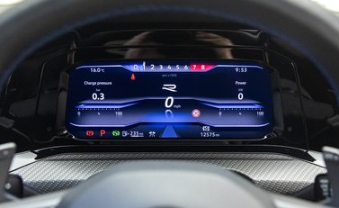 Volkswagen Golf R TSI 4MOTION 25