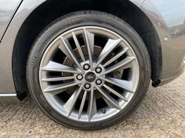 Ford Focus 1.0 Focus Vignale 5dr 16