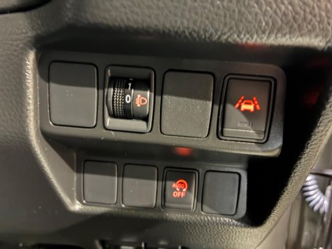 Nissan Qashqai 1.5 dCi N-Connecta Euro 6 (s/s) 5dr 34