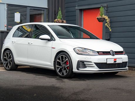 Volkswagen Golf 2.0 Golf GTi Performance TSi Semi-Auto 5dr 1
