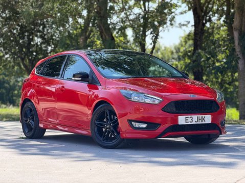 Ford Focus 1.5 Focus Zetec S Red Edition 5dr 1