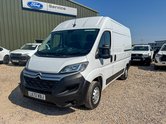 Citroen Relay MWB L2H2 Medium Roof Enterprise 35 Air Con Nav EURO 6 SELECT 2