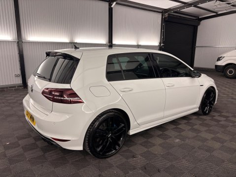 Volkswagen Golf 2.0 TSI BlueMotion Tech R DSG 4Motion Euro 6 (s/s) 5dr 55