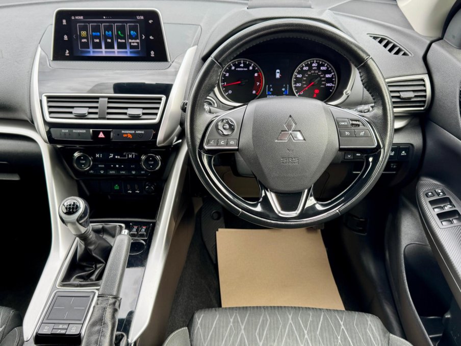 2018 Mitsubishi Eclipse Cross — image 2