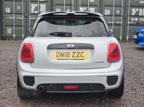 Mini Hatch 1.5 Cooper Hatchback 5dr Petrol Steptronic Euro 6 (s/s) (136 ps) 14