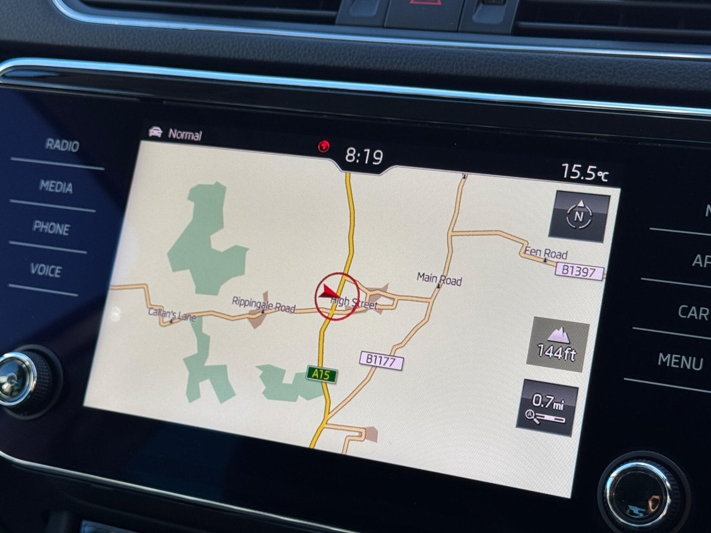 2020 Skoda Superb — image 12