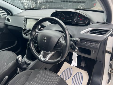 Peugeot 208 1.2 PureTech Allure Euro 6 5dr 18