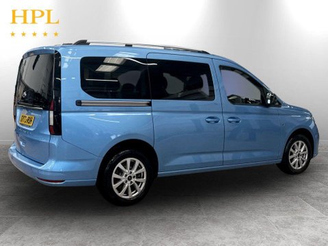 Ford Grand Tourneo Connect 1.5 EcoBoost Titanium MPV 5dr Petrol DCT Euro 6 (s/s) (114 ps) One Owner 7